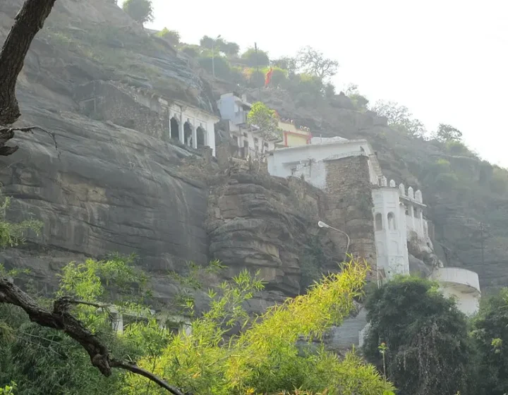 03 Night 4 Days Ayodhya Chitrakoot tour